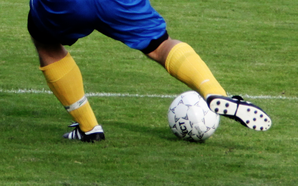 Fotboll - Bollbehandling i Månstad