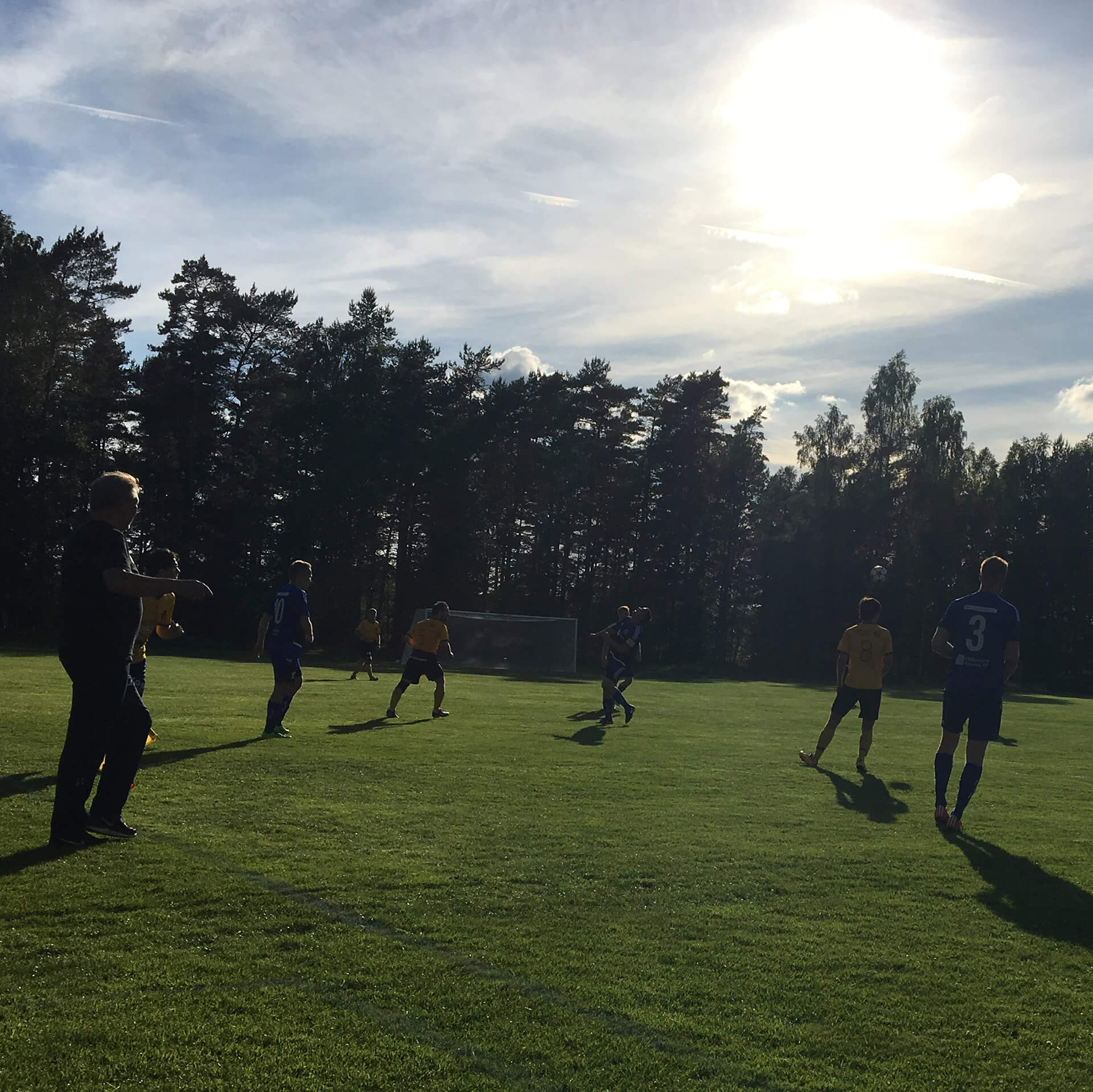 Månstad spelar mot Ljungsarp